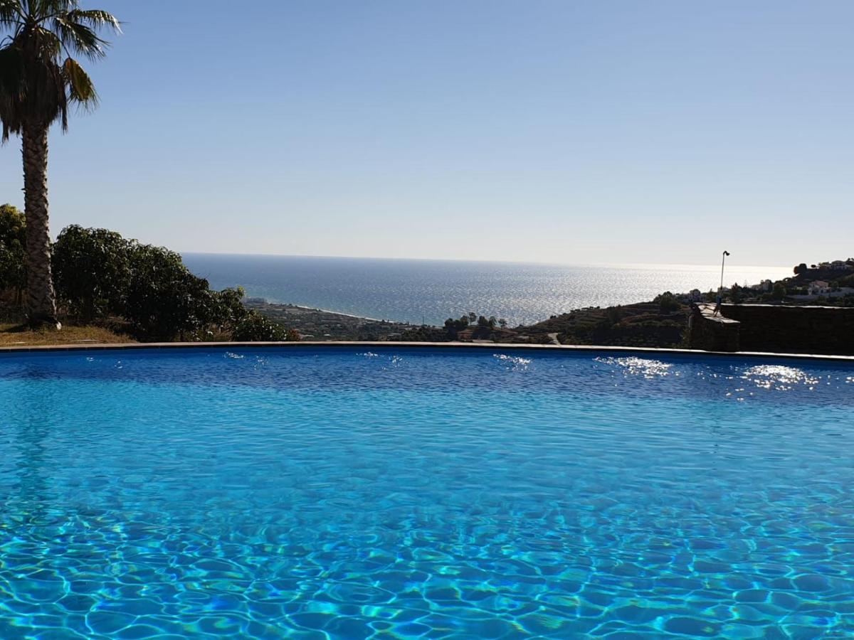 La Casa Del Burro Panzió Nerja Kültér fotó
