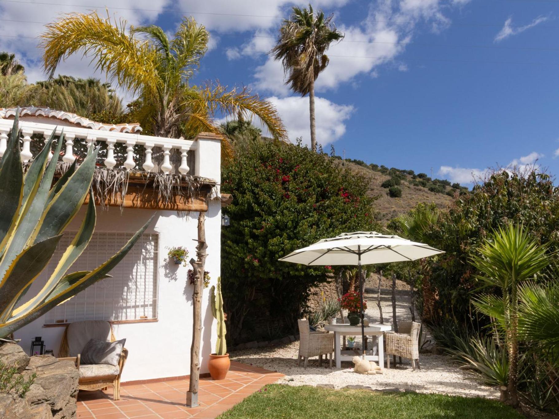 La Casa Del Burro Panzió Nerja Kültér fotó