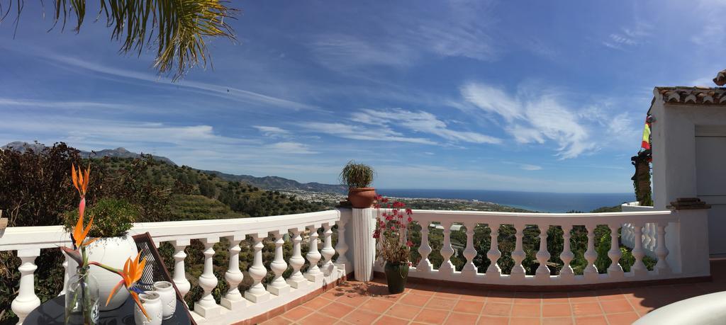 La Casa Del Burro Panzió Nerja Kültér fotó